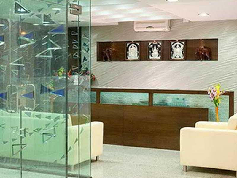 Hotel Amshi International Bangalore Buitenkant foto